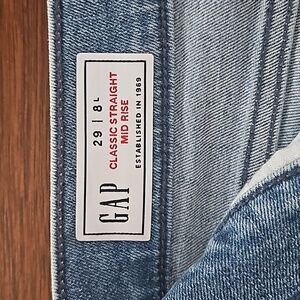 GAP classic straight mid rise